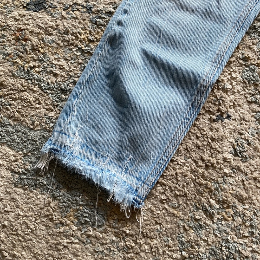 Jeans - Picture 2 of 5